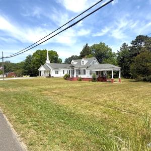 Photo #17 of 373 Colonial Trail East, Surry, VA 0.5 acres