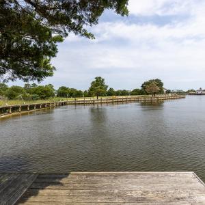 Photo #6 of 330 Fernando St, Manteo, NC 0.2 acres