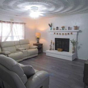 Photo of SOLD!!  Immaculate 3 BR 2.5 Bath Home For Sale in Suffolk VA!