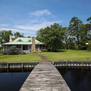 Photo of SOLD!!  14 Acres with Waterfront Home For Sale in Tyrrrell County NC!