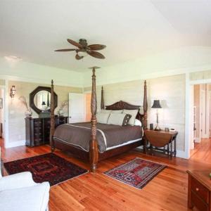 Photo of SOLD!!  14 Acres with Waterfront Home For Sale in Tyrrrell County NC!