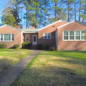 Photo of UNDER CONTRACT!!  Spacious 3 BR 2 Bath Home on Corner Lot Available in Suffolk Virginia!