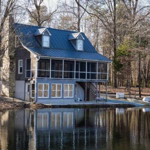 Photo of 7.18 acres Home with Pond & Kennel For Sale in Person County NC!