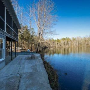 Photo of 7.18 acres Home with Pond & Kennel For Sale in Person County NC!
