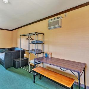 Nice Guest Cabins
