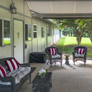 9195 Springwood Rd-31