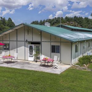 9195 Springwood Rd-27