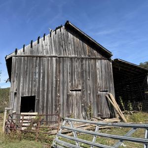 barn