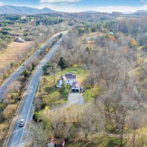 13-DJI_20251113151136_0070_D_MIB