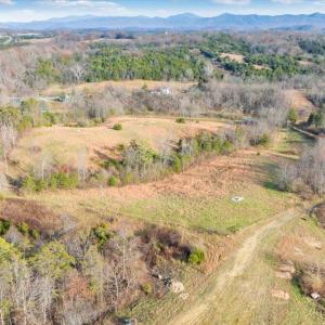 16-DJI_20251113150647_0063_D_MIB