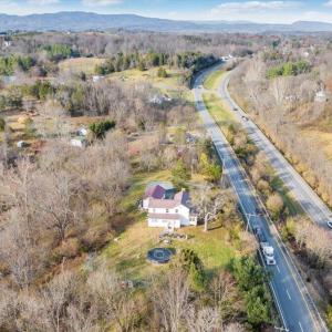 12-DJI_20251113150453_0062_D_MIB