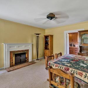 Farmhouse - Dining Room with Fireplace