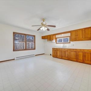 058-MIB03233