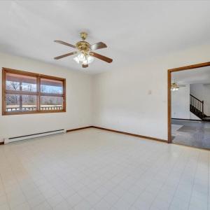 061-MIB03242