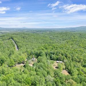 1512 Snow Creek Rd