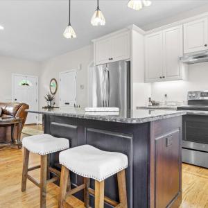 13-4133 Grove Hill Rd-13