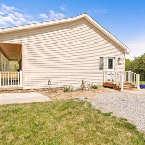 20-4133 Grove Hill Rd-20