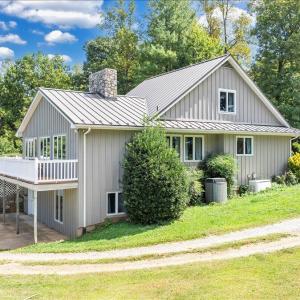 4Bed/3Bath Chalet
