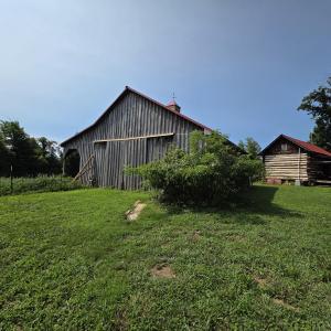 Barn