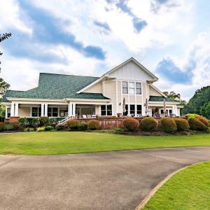 Golf ClubHouse