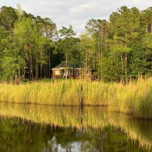 Build your dream house overlooking Mill