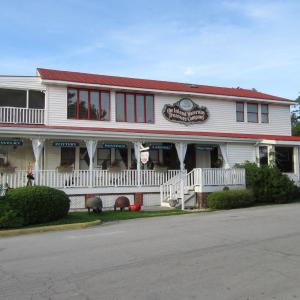 19 Inland Waterway Treasure Co. IMG_0634