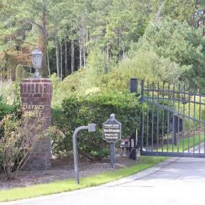 Electronic access to gated community