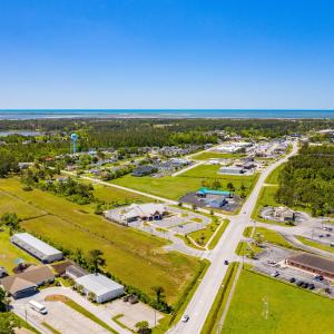 Looking West down Live Oak toward Bft