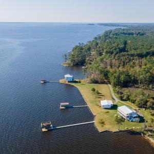 683 Pinecrest Road-15