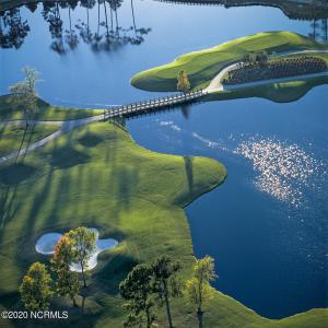 11 72 Holes of Spectacular Golf