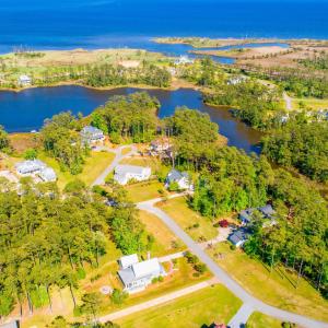 126 Oyster Point-8
