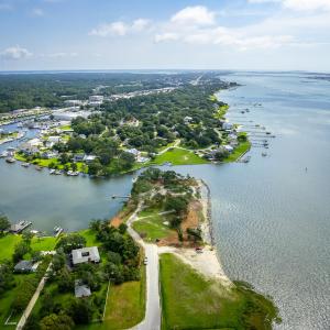 Waterfront homesites on the ICW