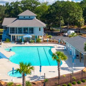 Maples Pool 284-11