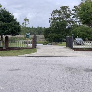 Community Dock and Boat Ramp