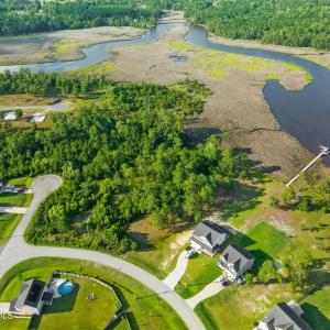 Overview of Waterfront Community