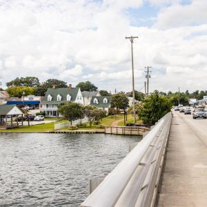 N/A Parkertown Road, Hubert, NC 28539