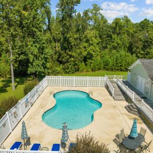Community\ty Pool
