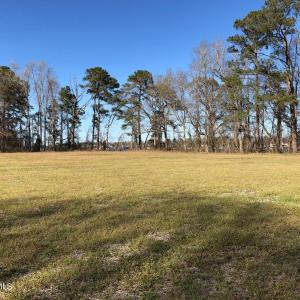 20180403190205870011000000-o