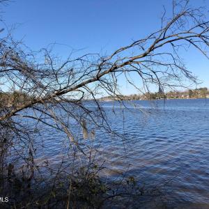 20180403190300567245000000-o