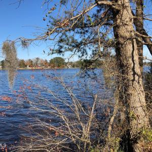 20180403190510830038000000-o