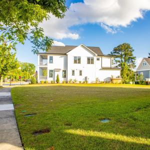 805 E Front Street, New Bern, NC 28560