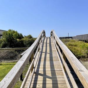 Windjammer Walkway 2