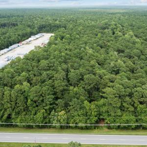 Parcel adjacent to Brays