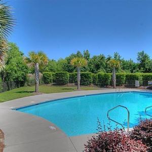 ASSOCIATION POOL