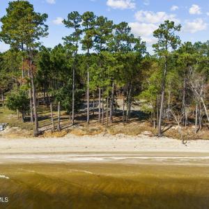 View of Lot 5 Shorefront fr Neuse River