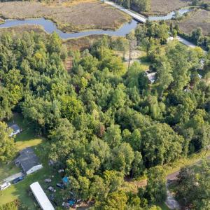 2 Dees Avenue, Bayboro NC