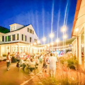 Village Square (Large)