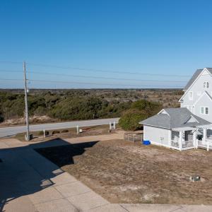 4196 Island Drive 3