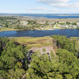 Lot on Williston Creek