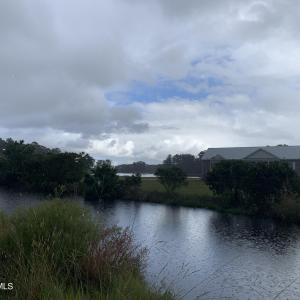 Canal Left